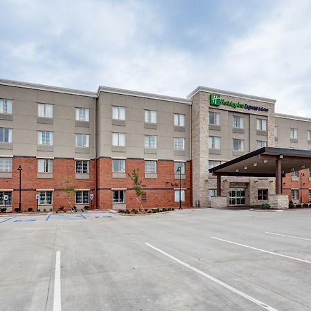 Holiday Inn Express & Suites Manhattan By Ihg Exteriér fotografie