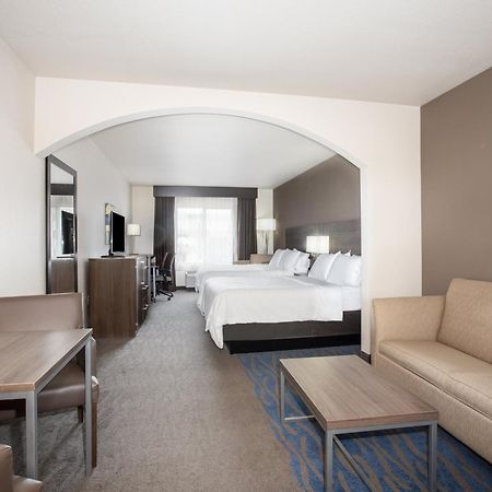 Holiday Inn Express & Suites Manhattan By Ihg Exteriér fotografie