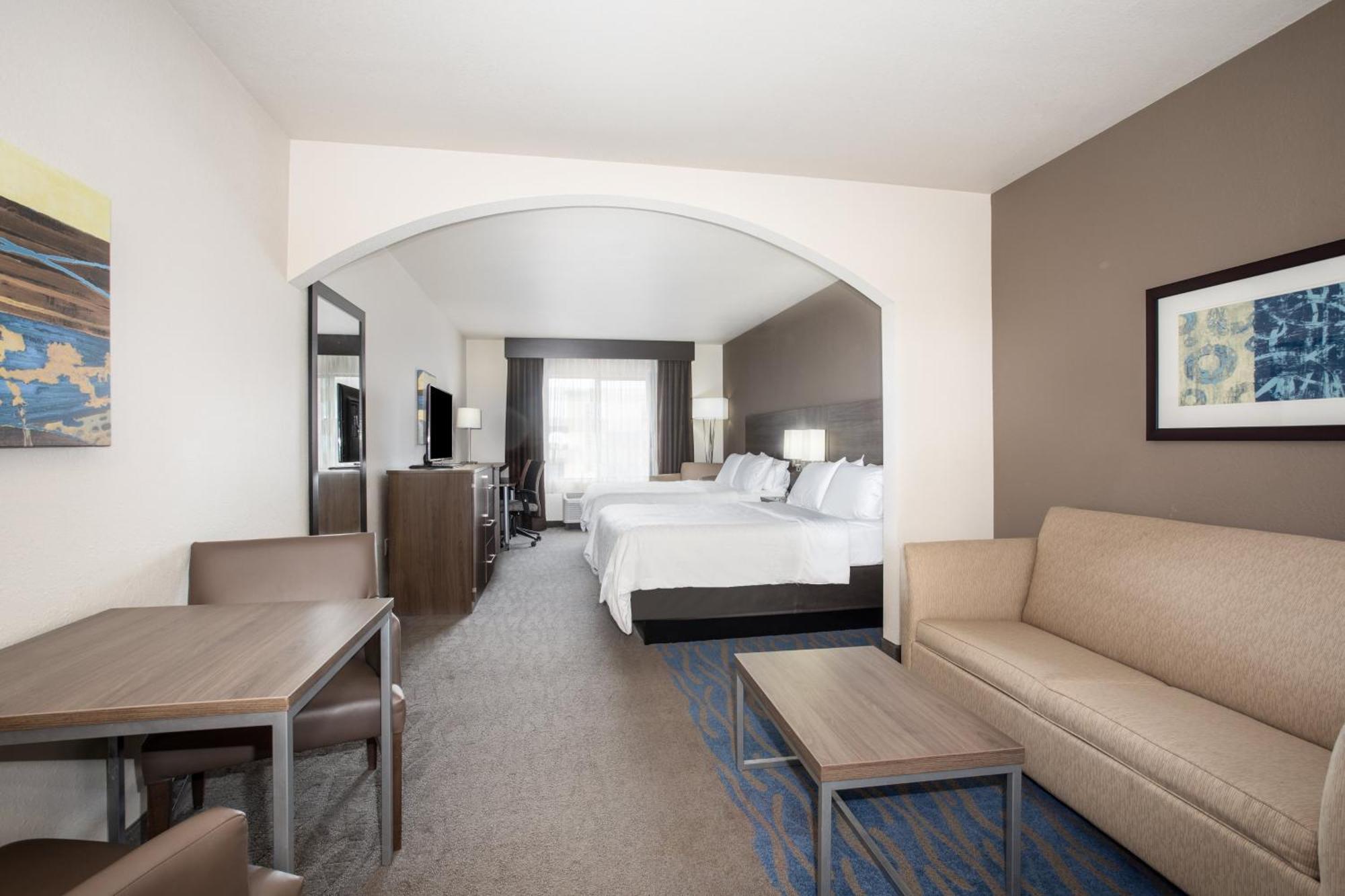 Holiday Inn Express & Suites Manhattan By Ihg Exteriér fotografie